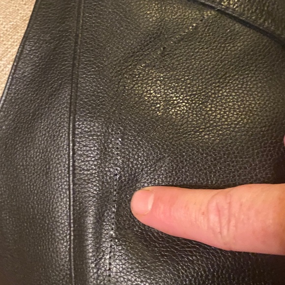 Leather Riding Vest - Picture 4 of 4